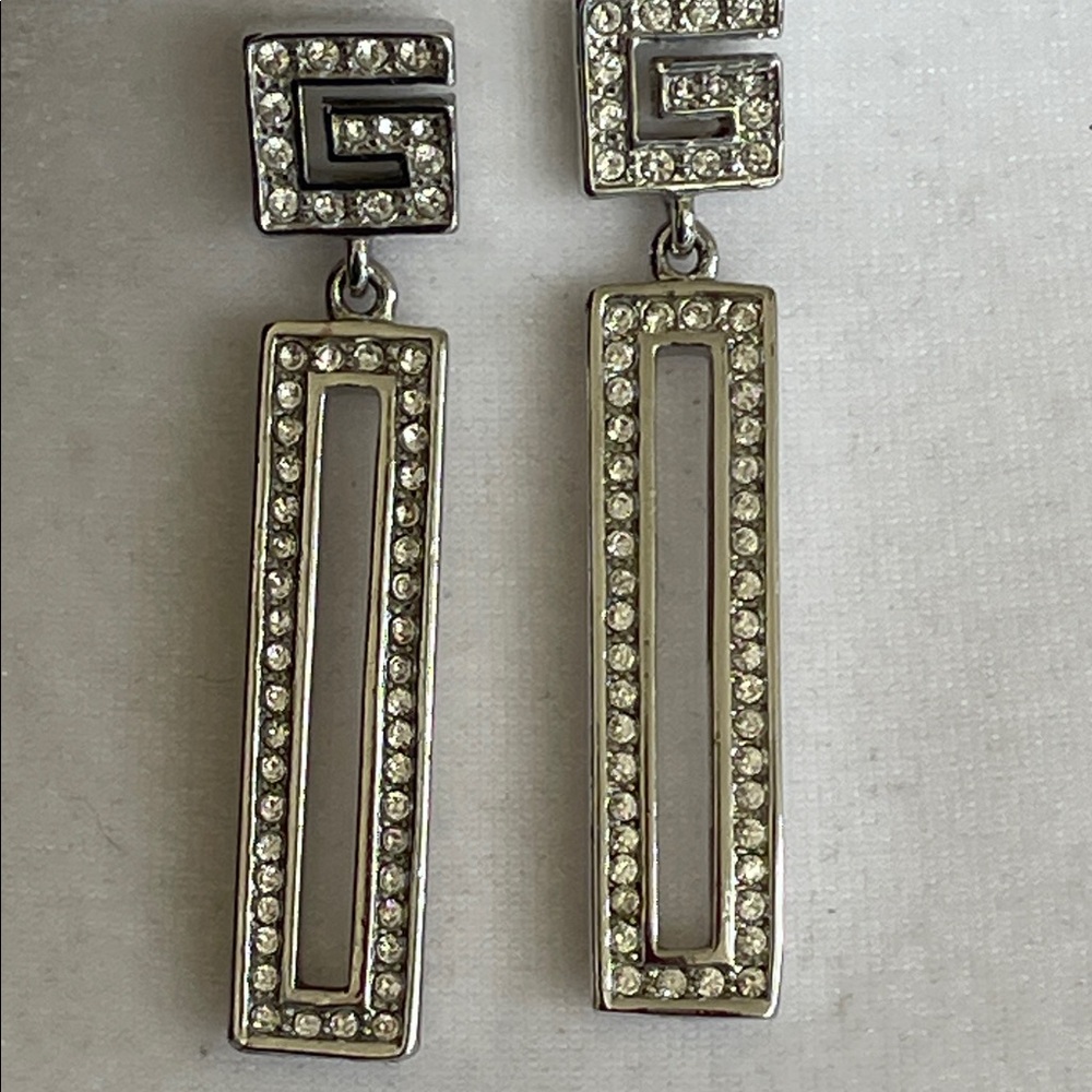 GIVENCHY G Logo Susan Caplan Silver Crystal Drop Post Statement Earrings - Picture 10 of 17